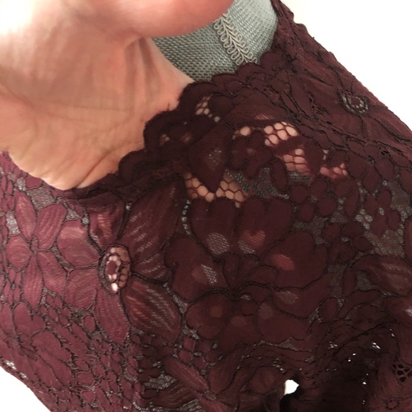 Zara lace tunic top burgundy maroon with flared bell sleeves, semi sheer - Picture 4 of 5